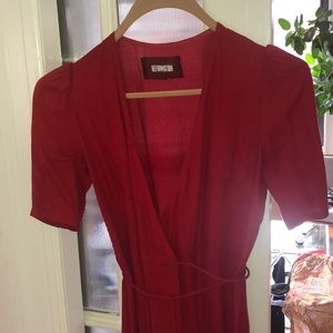 Reformation red wrap dress midi. XS